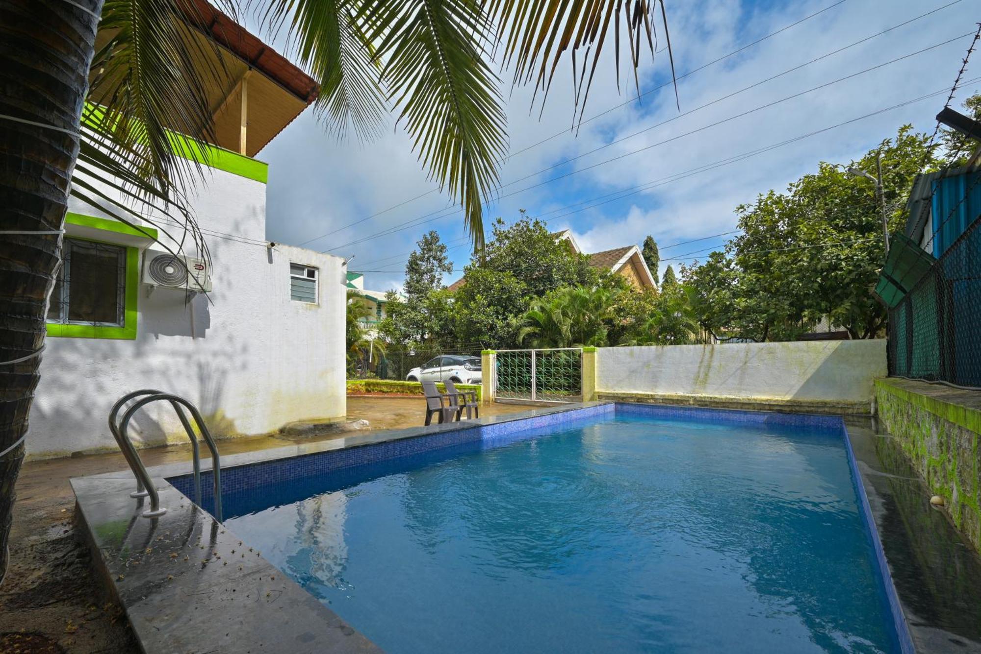 Empyrean Stay Ll 3Bhk Ll Marshall Villa Ll Large Pool Ll Ac Ll Lonavala Exterior photo