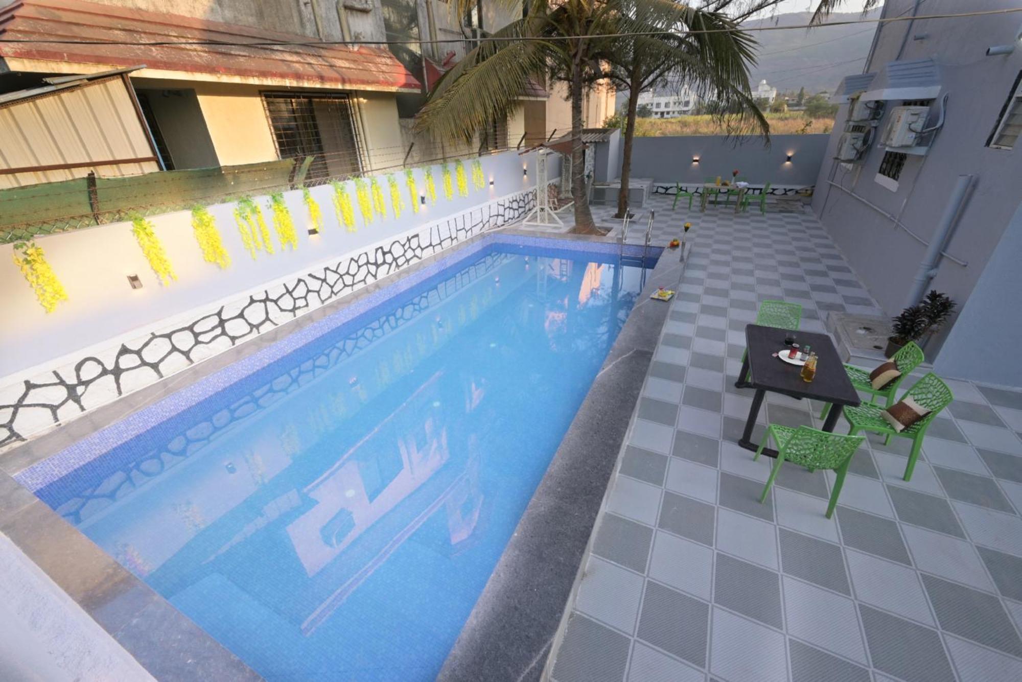 Empyrean Stay Ll 3Bhk Ll Marshall Villa Ll Large Pool Ll Ac Ll Lonavala Exterior photo